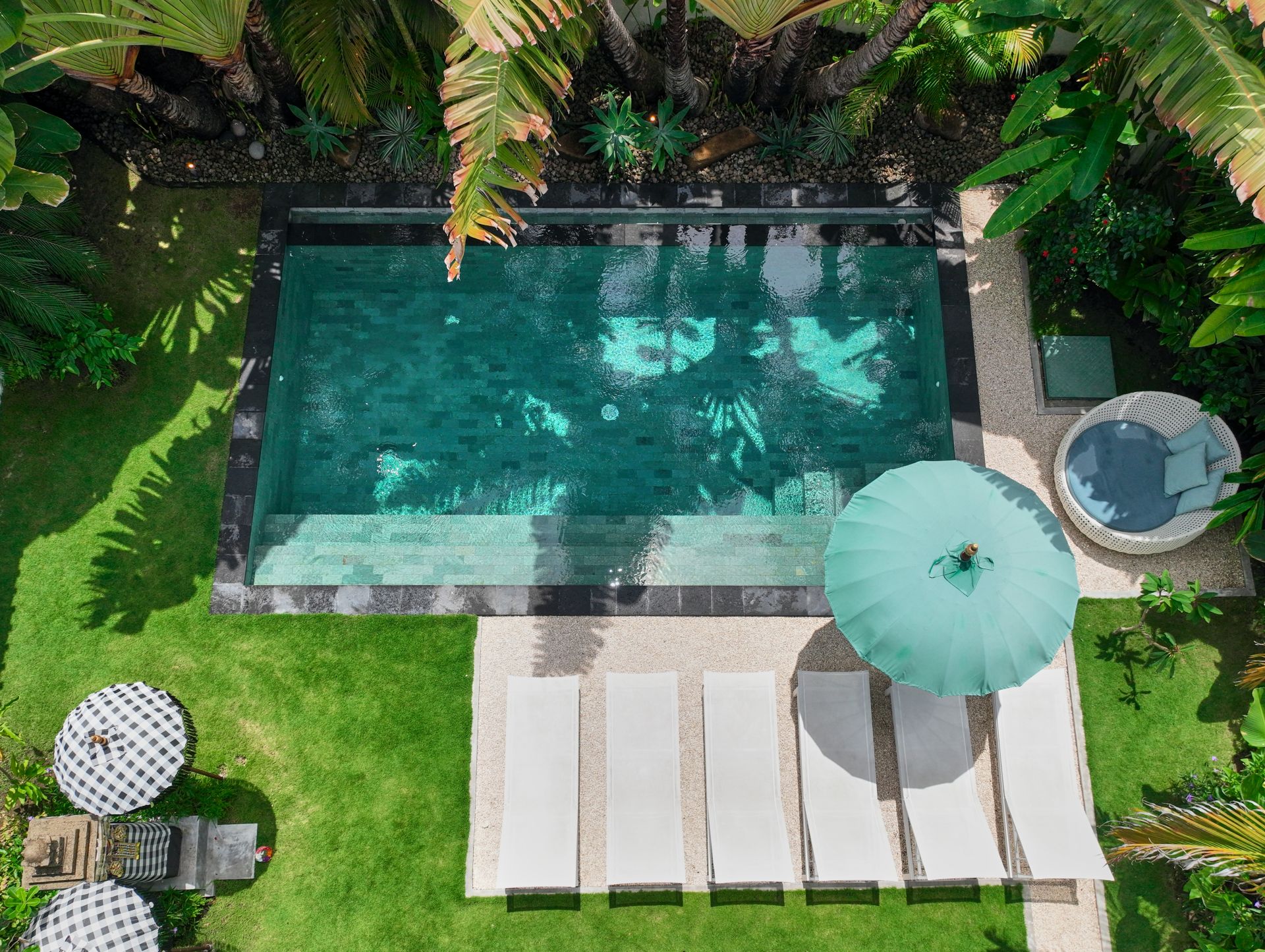 pool-villa-bali-manis-9.jpg