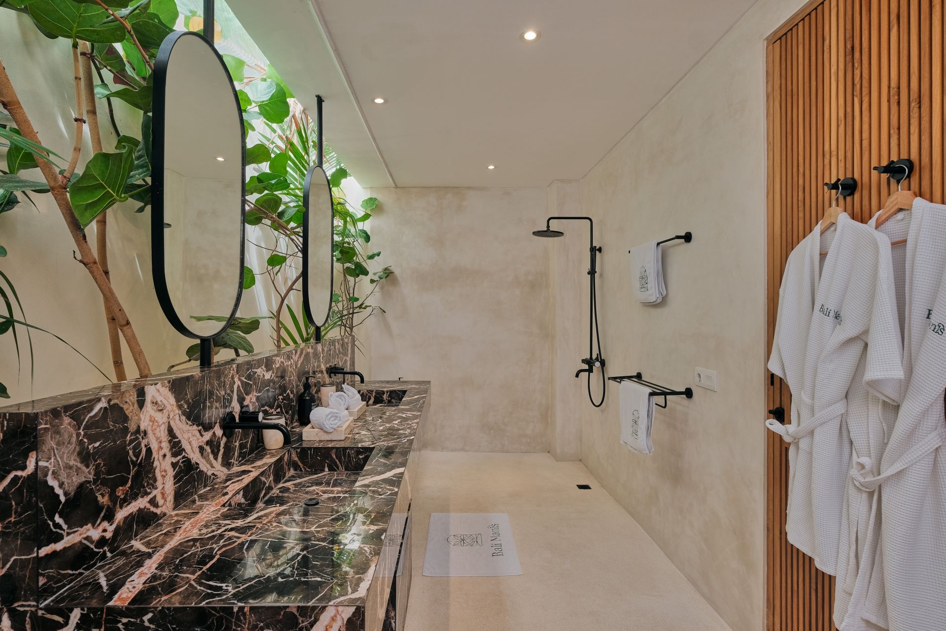 bathroom-villa-bali-manis.jpg