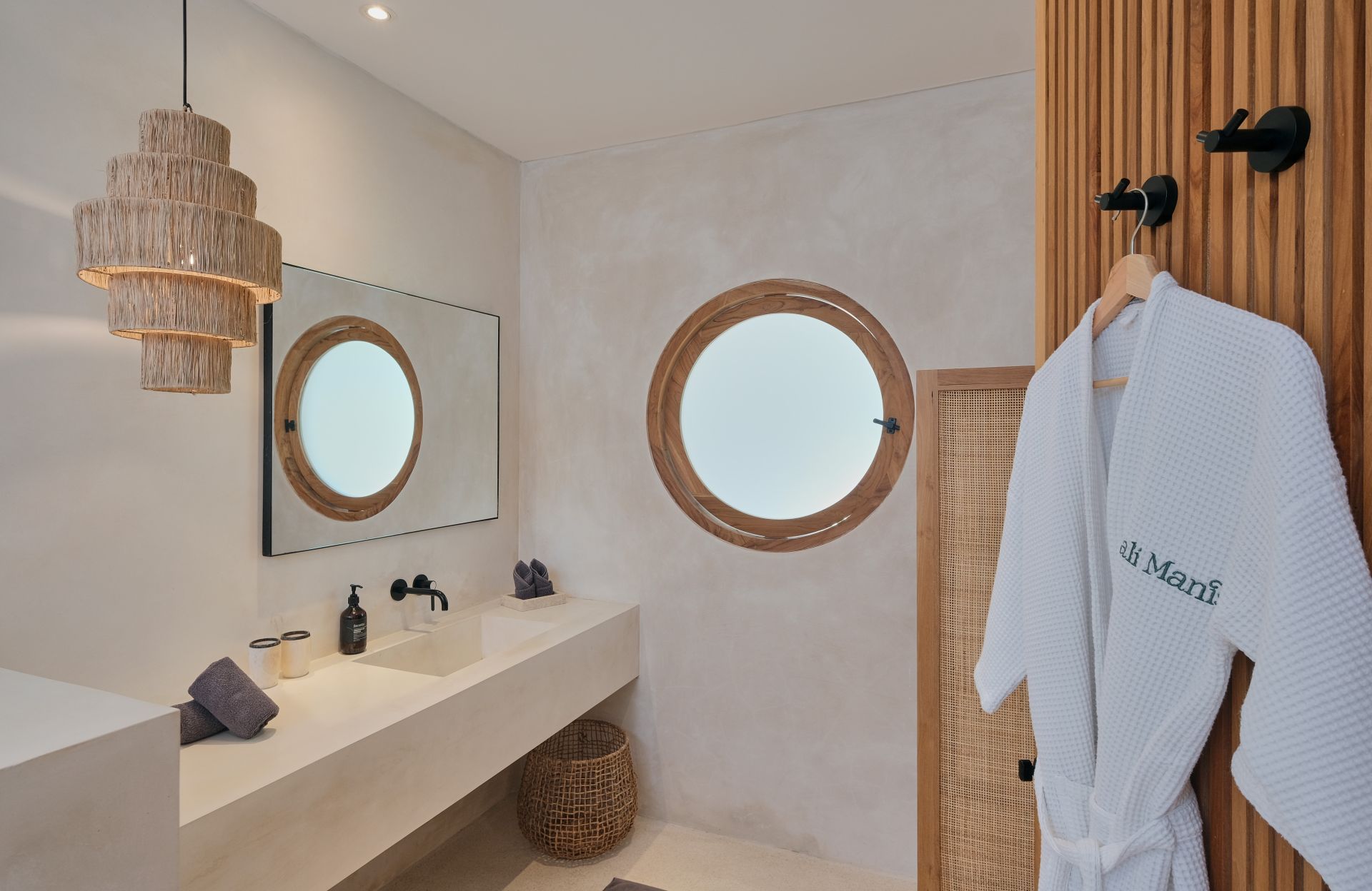 bathroom-villa-bali-manis-8.jpg