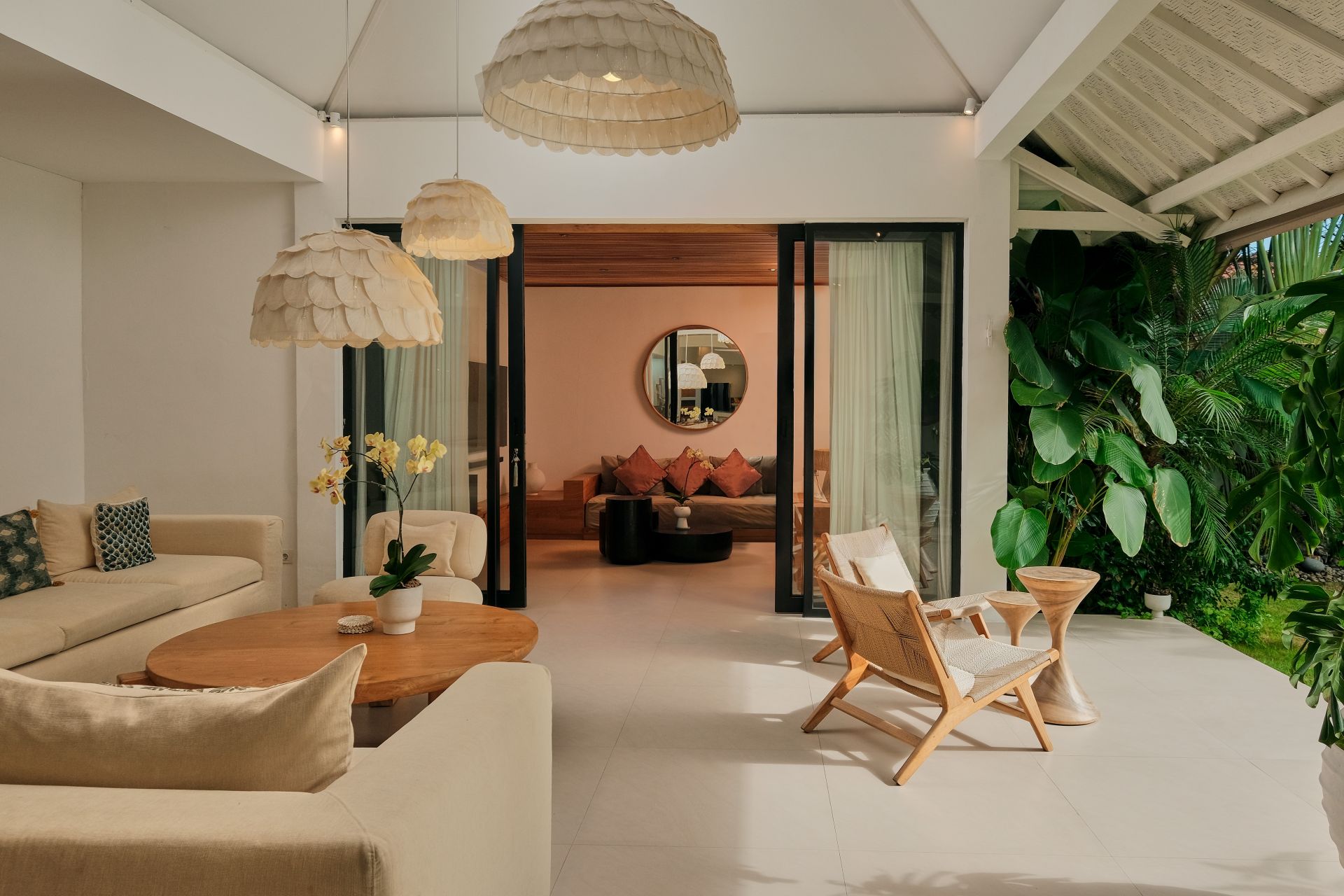 tv-room-villa-bali-manis-2.jpg